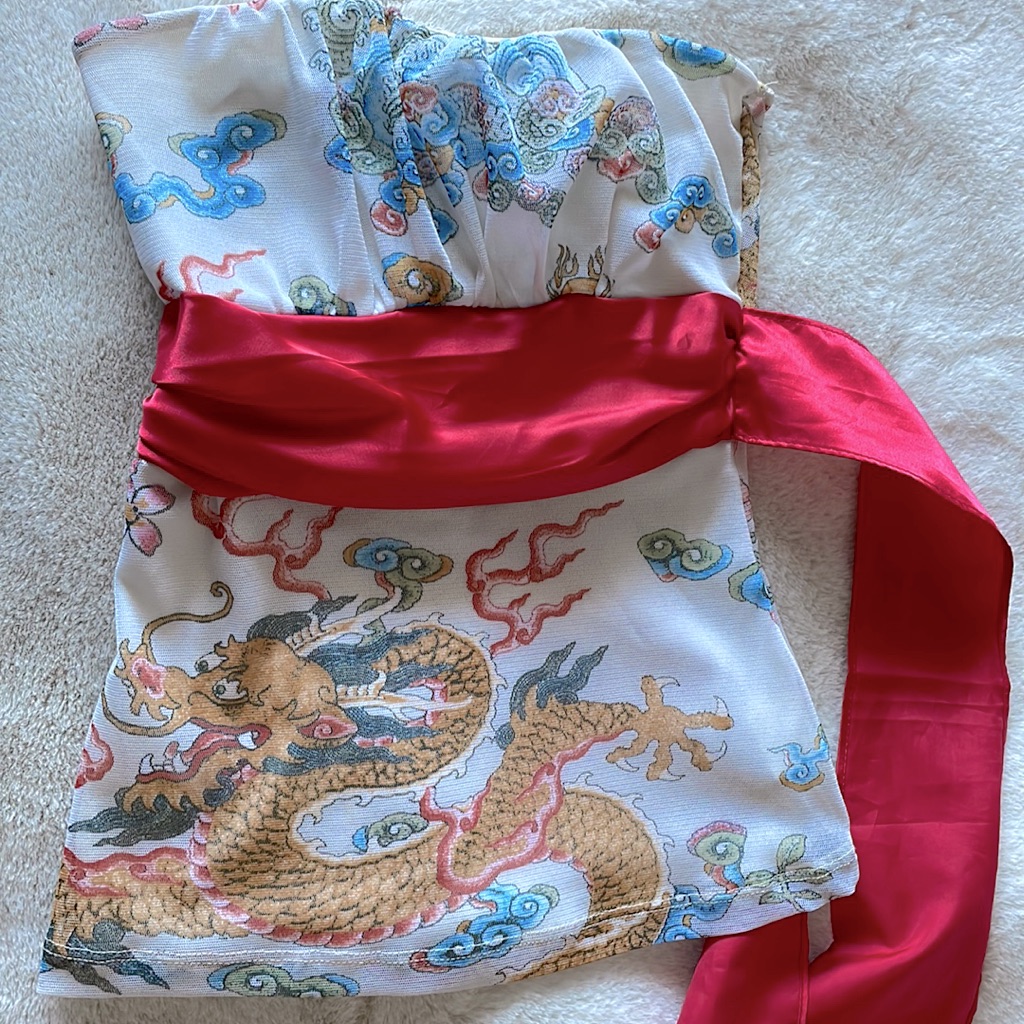 Dragon Top